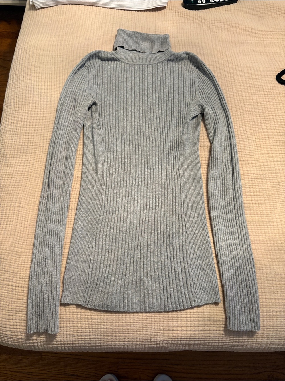 Express Gray Ribbed Turtleneck Sweater